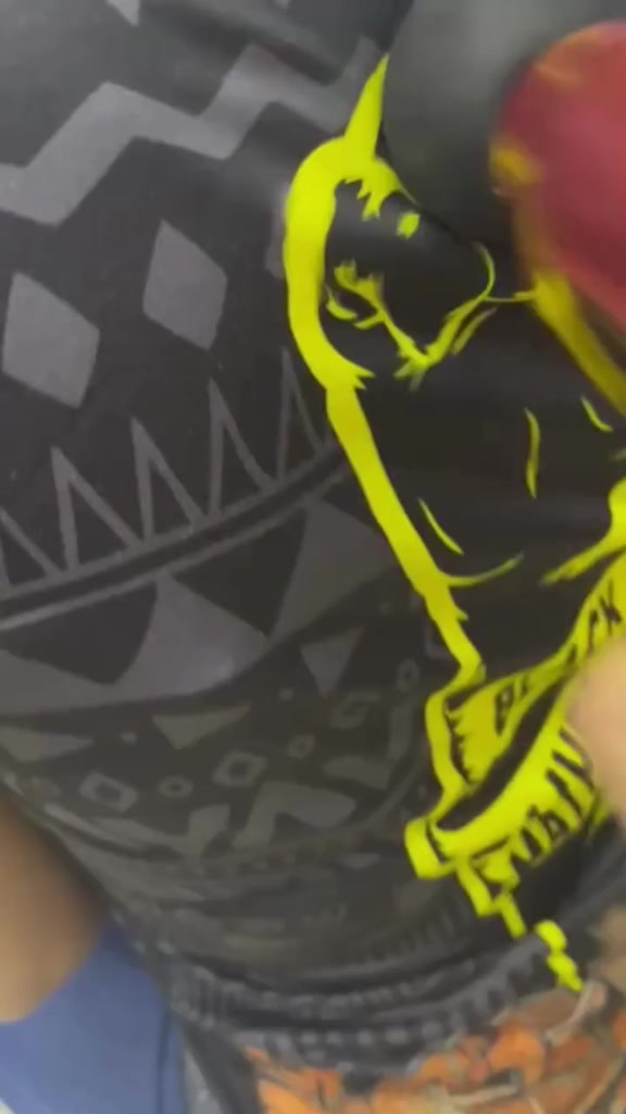 Pistola de massagem elétrica, massageador de tecidos profundos